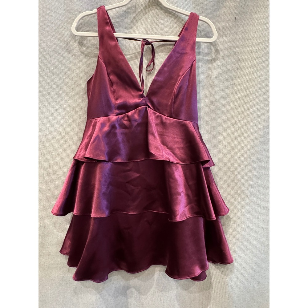 Blue Rain Francesca's Burgundy Satin Tiered Ruffle Mini Dress Small 26AJ84NBKD